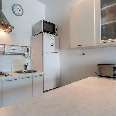 River House Apartment